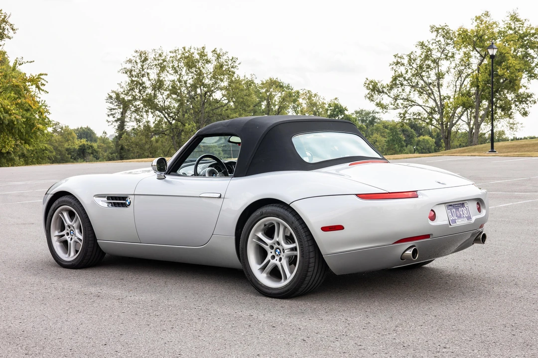 2002 BMW Z8 - Image 15 of 31