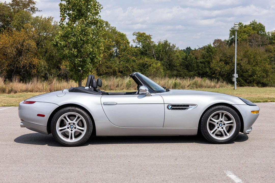 2002 BMW Z8 - Image 10 of 31