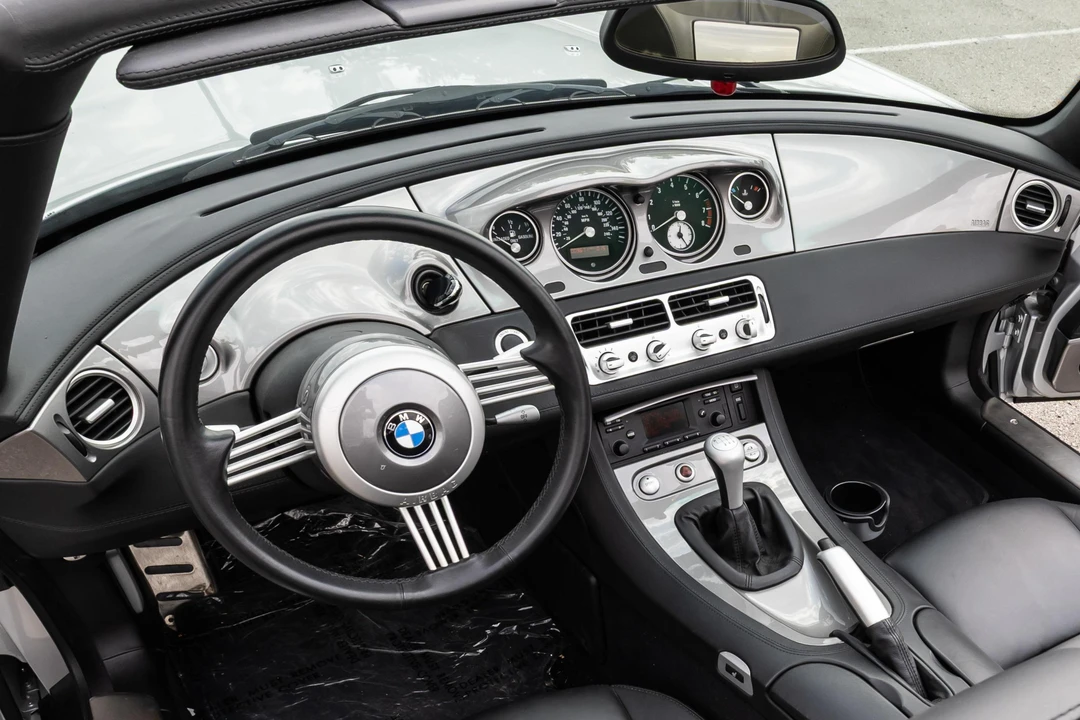 2002 BMW Z8 - Image 29 of 31