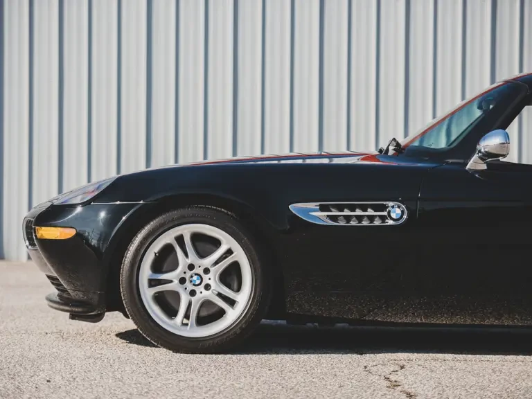2002 BMW Z8 - Image 20 of 31