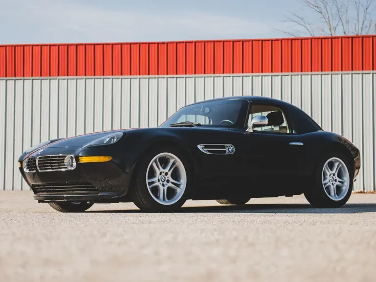 2002 BMW Z8 - Image 2 of 31