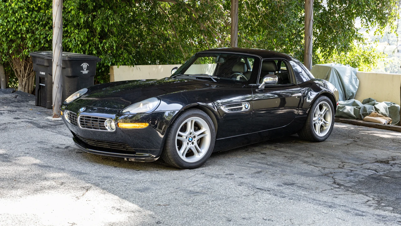 2002 BMW Z8 - Image 8 of 31