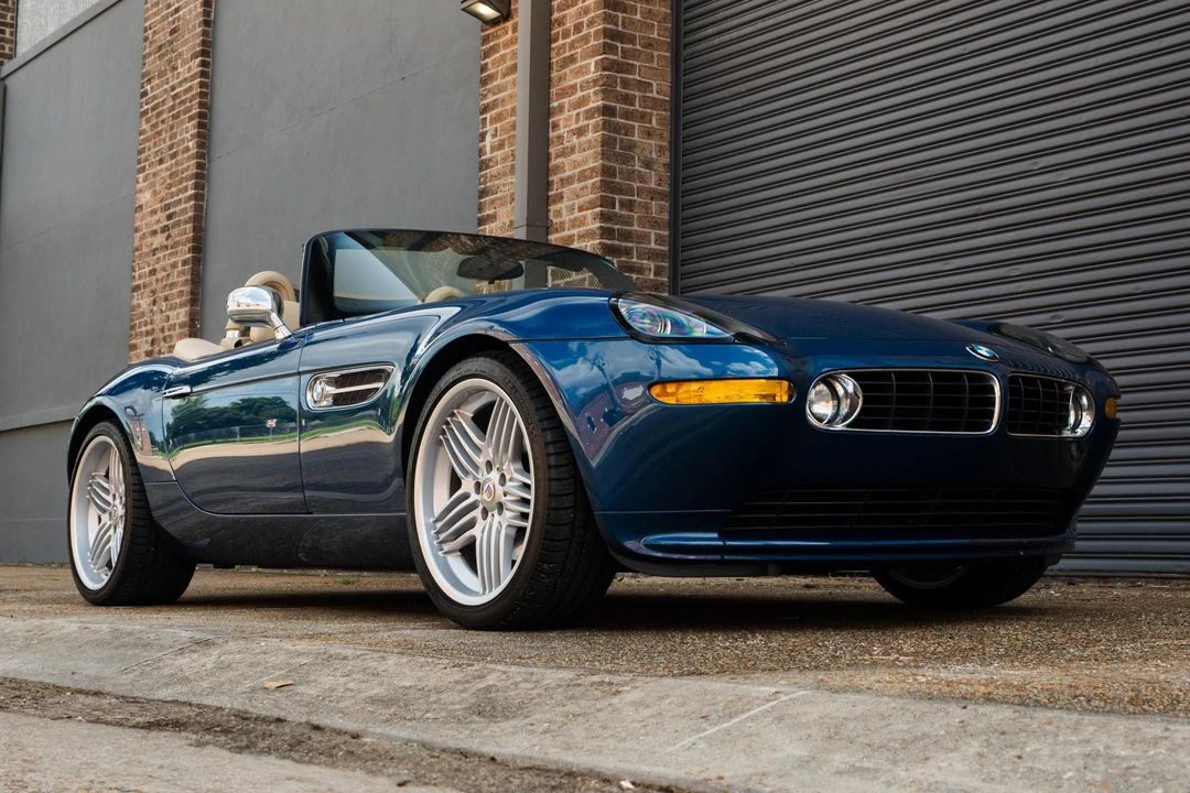 2002 BMW Z8 - Image 28 of 31