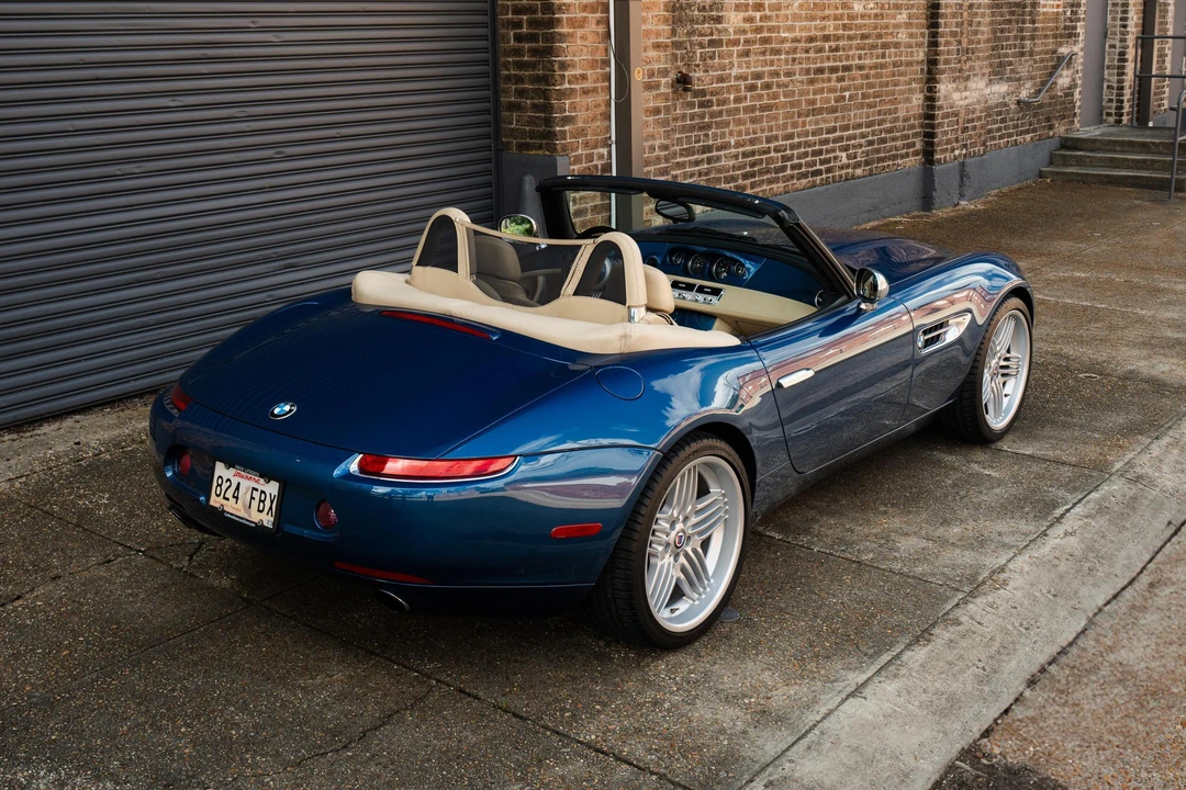 2002 BMW Z8 - Image 25 of 31
