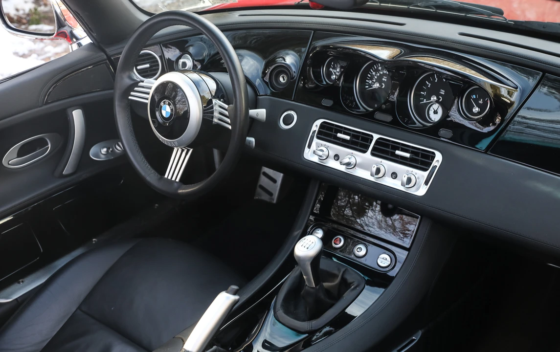 2002 BMW Z8 - Image 27 of 31