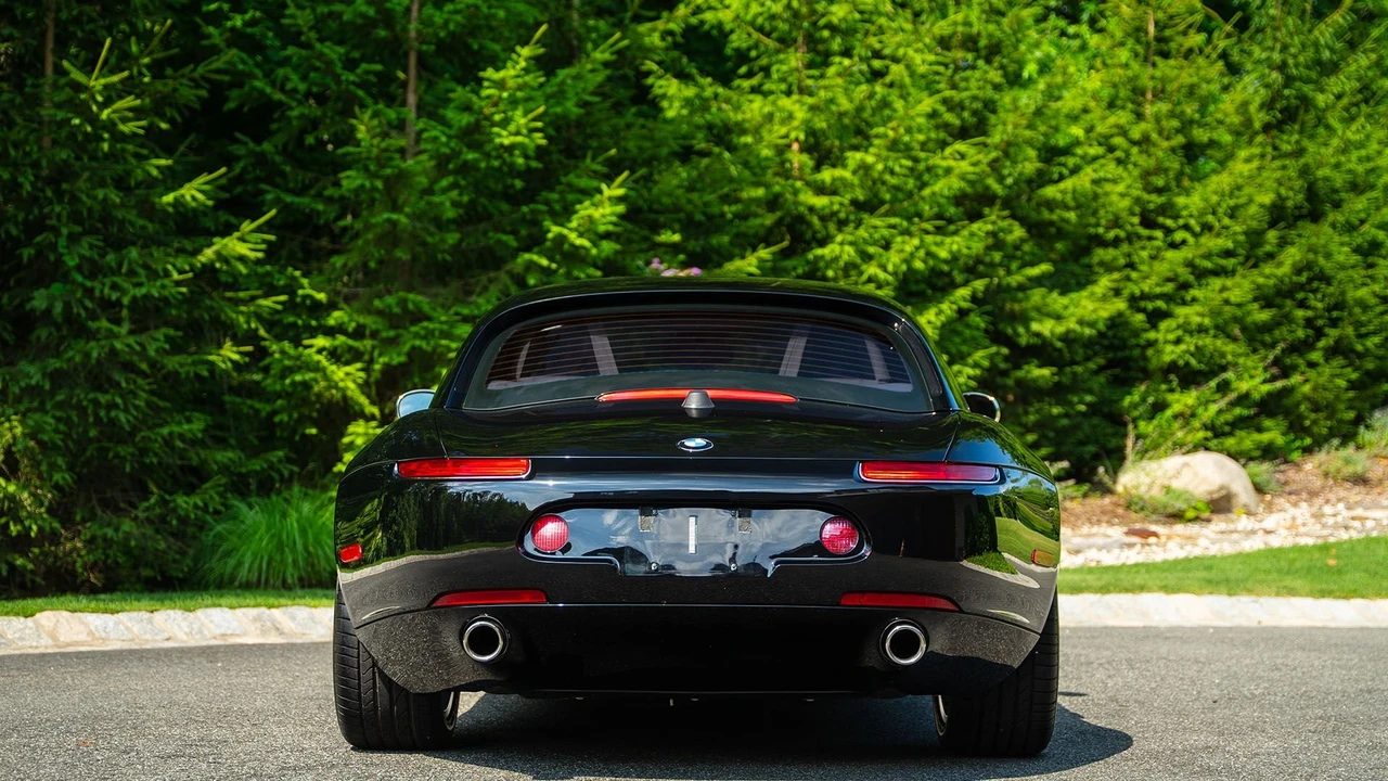 2002 BMW Z8 - Image 13 of 31