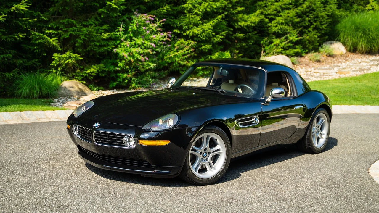 2002 BMW Z8 - Image 8 of 31