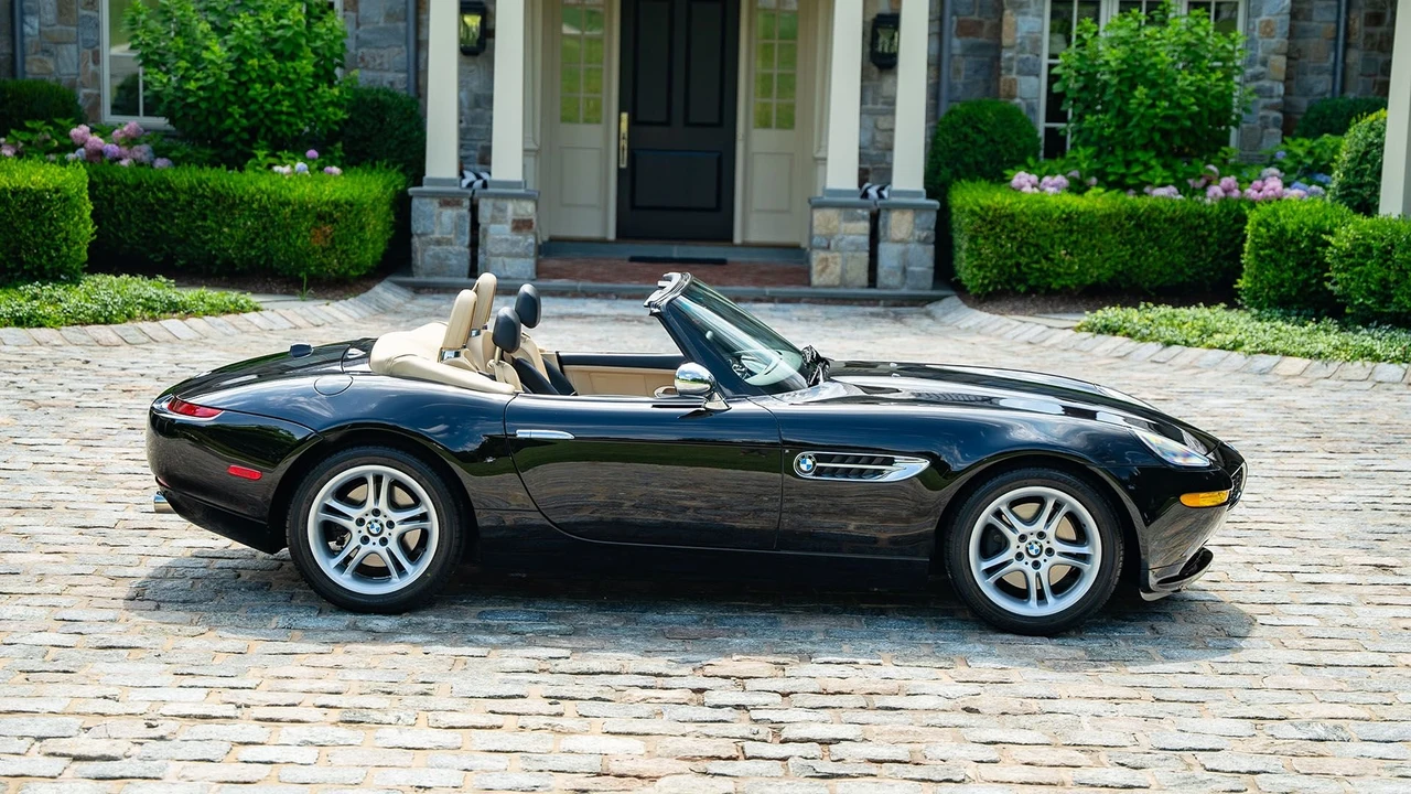 2002 BMW Z8 - Image 5 of 31