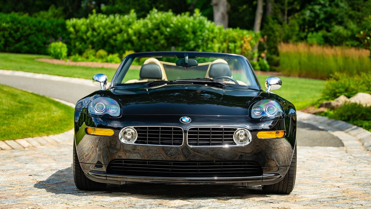 2002 BMW Z8 - Image 3 of 31