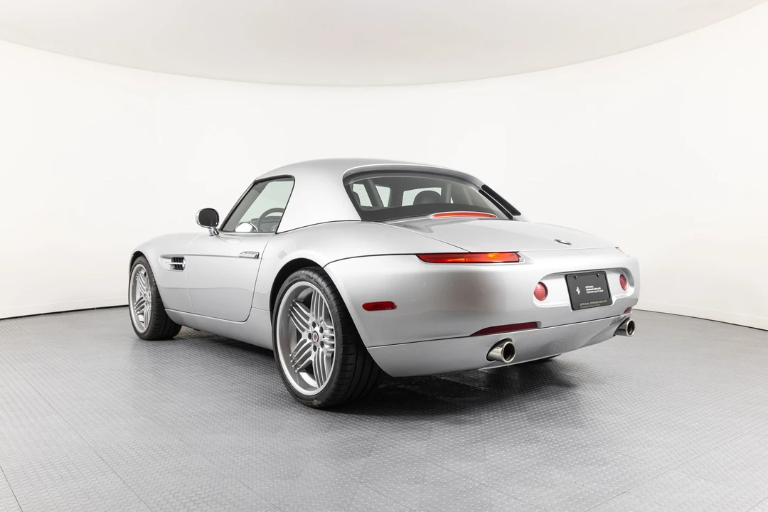 2002 BMW Z8 - Image 6 of 12