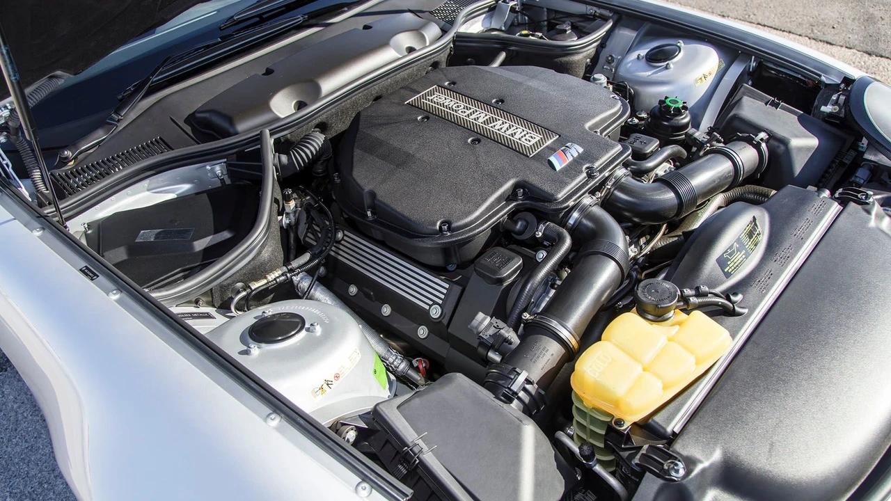 2002 BMW Z8 - Image 9 of 31