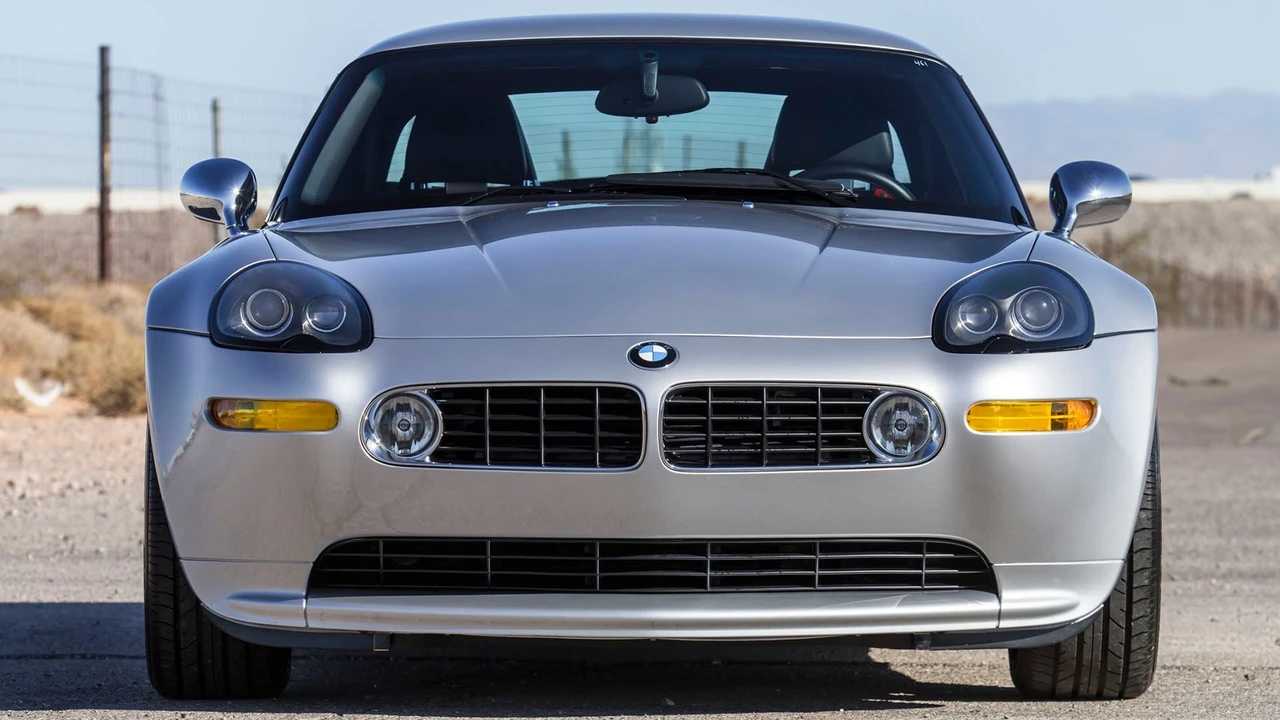 2002 BMW Z8 - Image 14 of 31