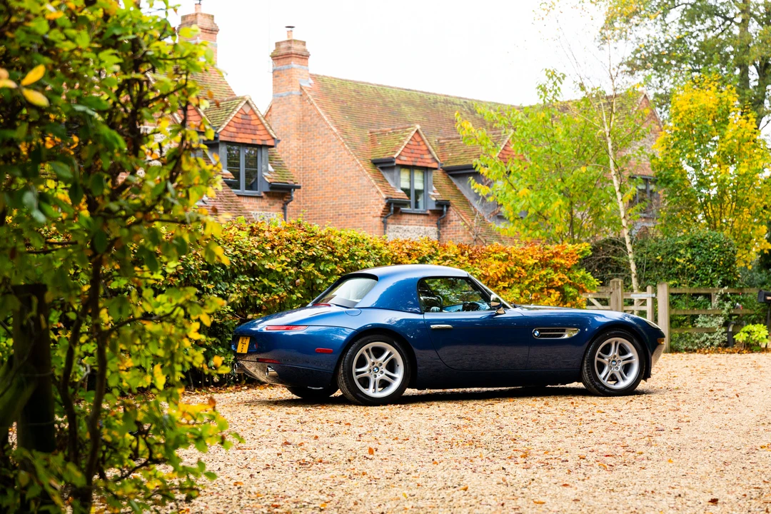 2002 BMW Z8 - Image 30 of 31