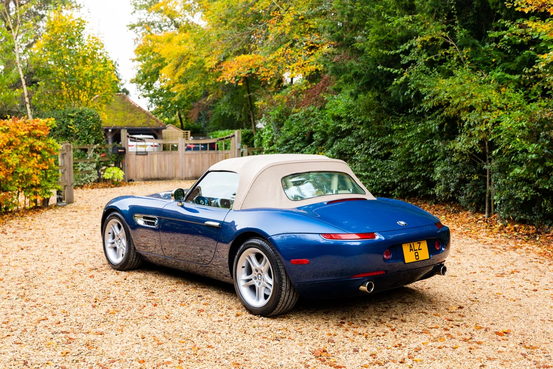 2002 BMW Z8 - Image 27 of 31