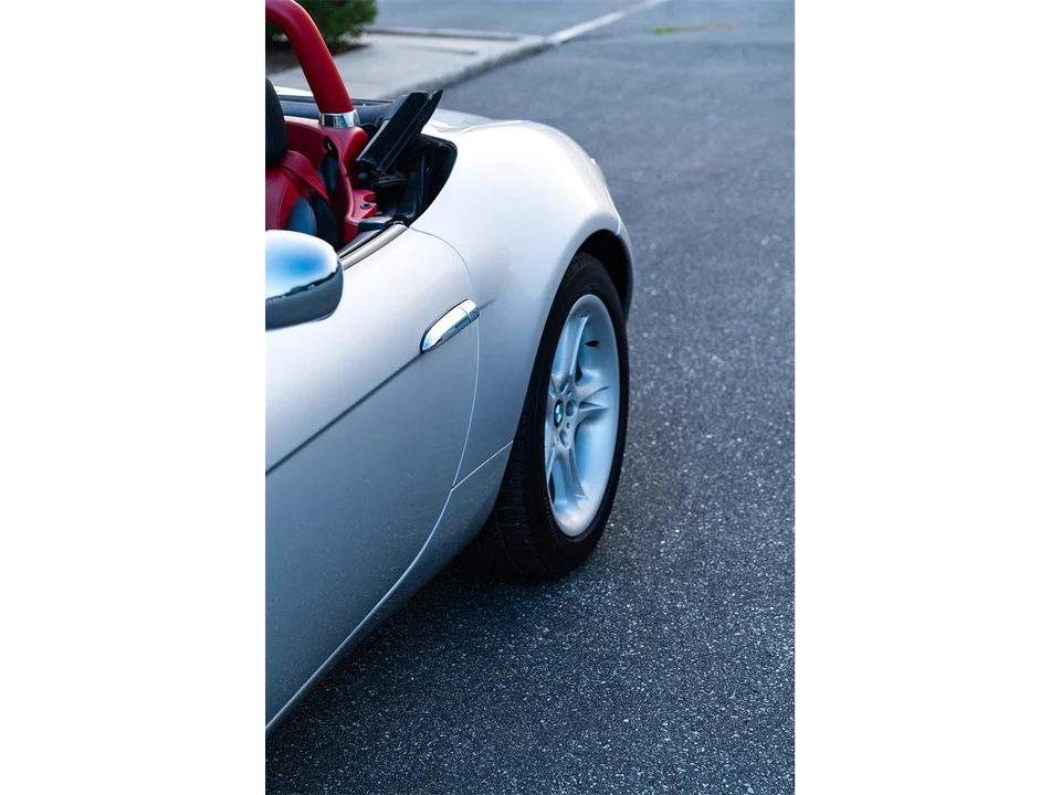 2002 BMW Z8 - Image 5 of 31