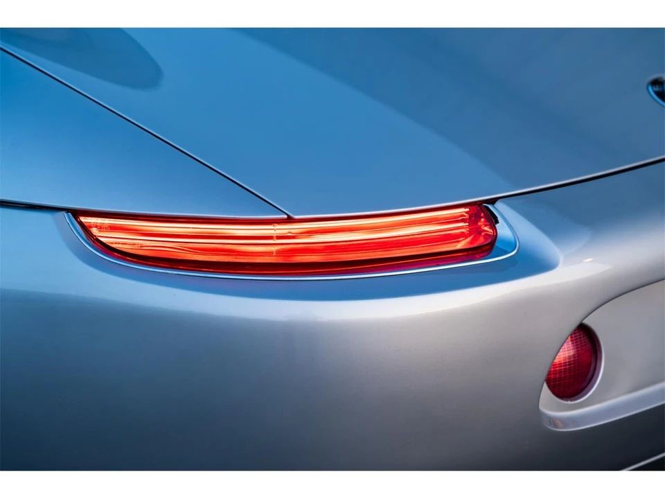 2002 BMW Z8 - Image 9 of 31