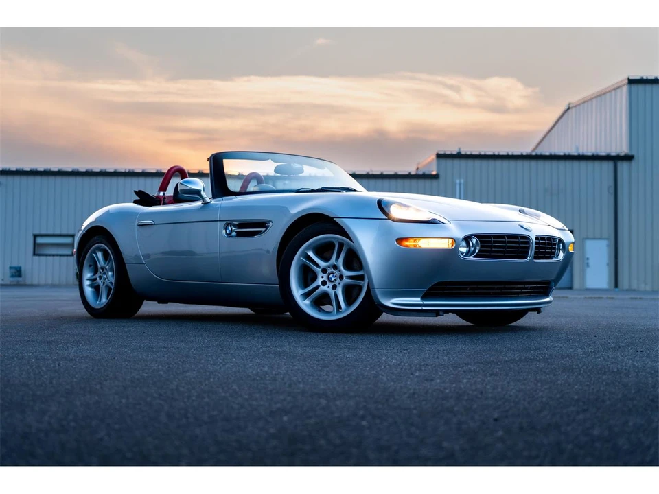 2002 BMW Z8 - Image 15 of 31