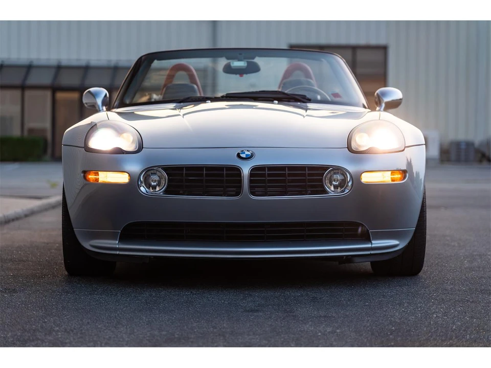 2002 BMW Z8 - Image 18 of 31