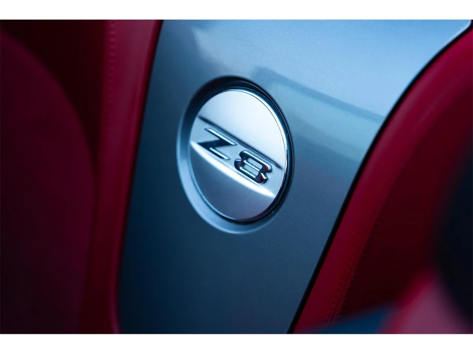 2002 BMW Z8 - Image 28 of 31