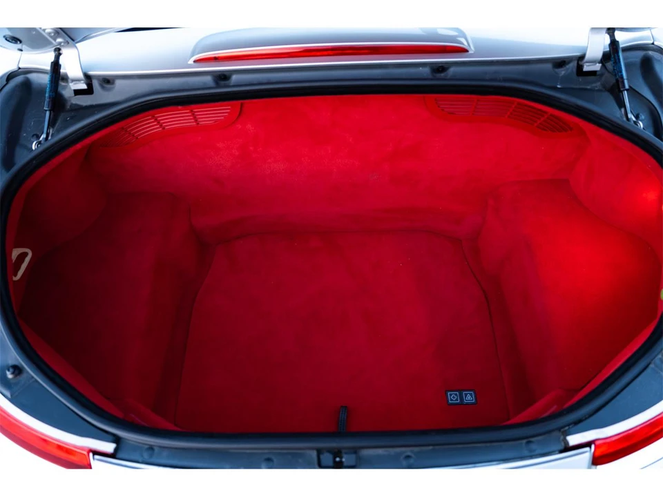 2002 BMW Z8 - Image 30 of 31