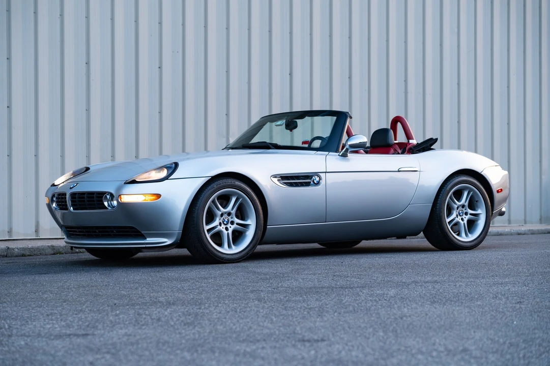 2002 BMW Z8 - Image 3 of 31