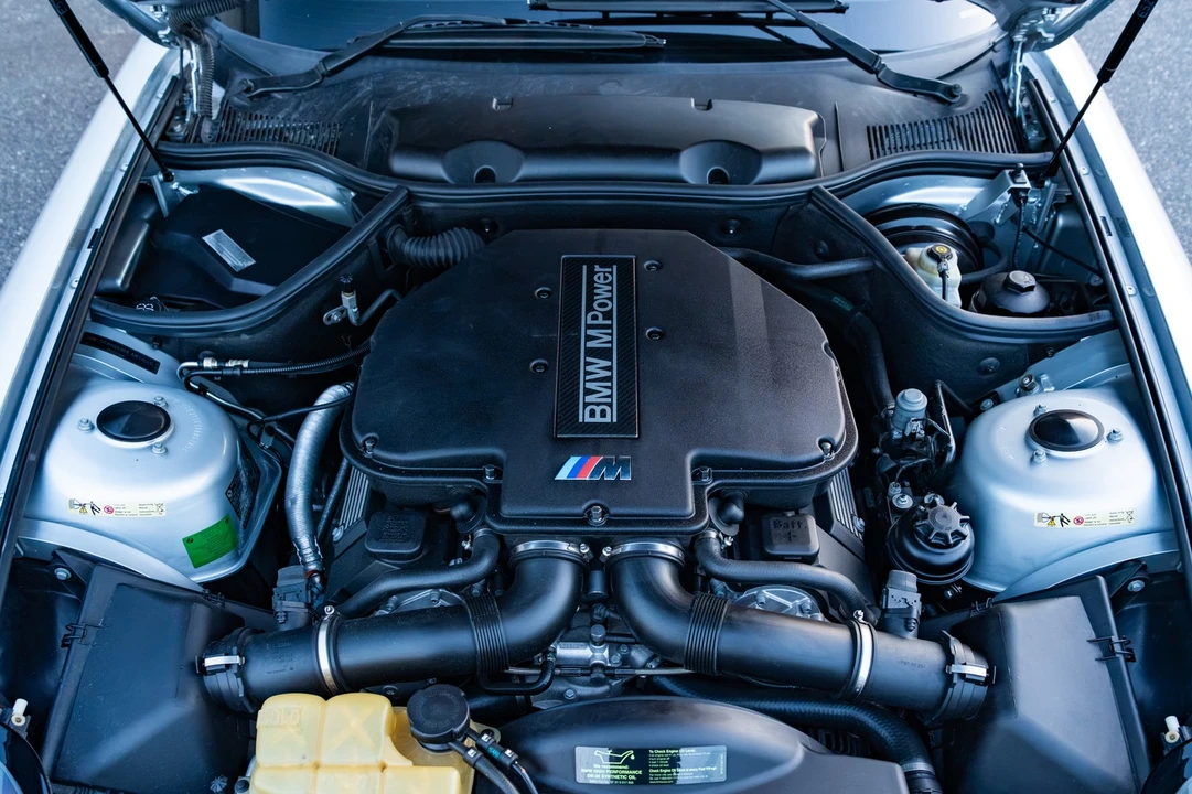 2002 BMW Z8 - Image 24 of 31