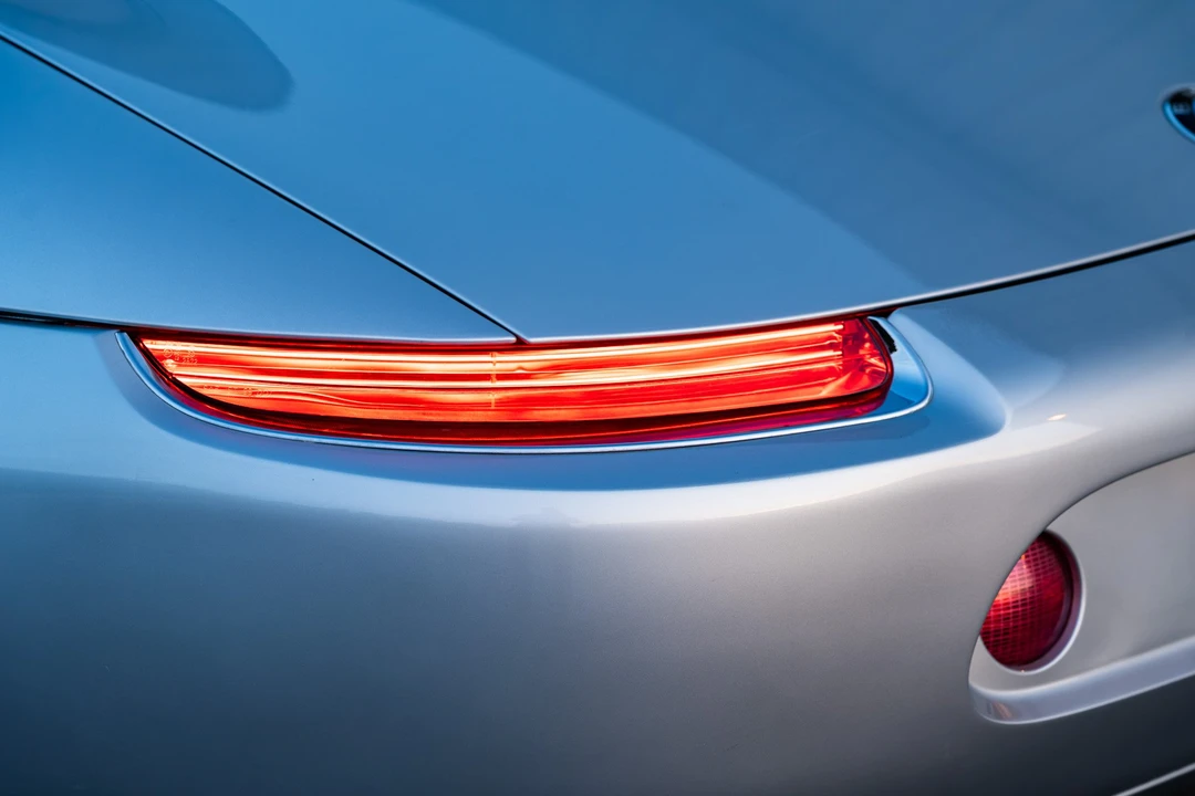 2002 BMW Z8 - Image 9 of 31