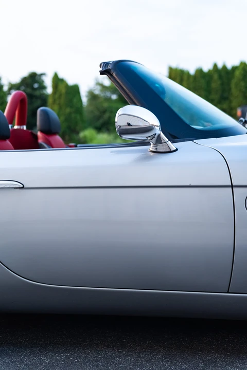 2002 BMW Z8 - Image 14 of 31