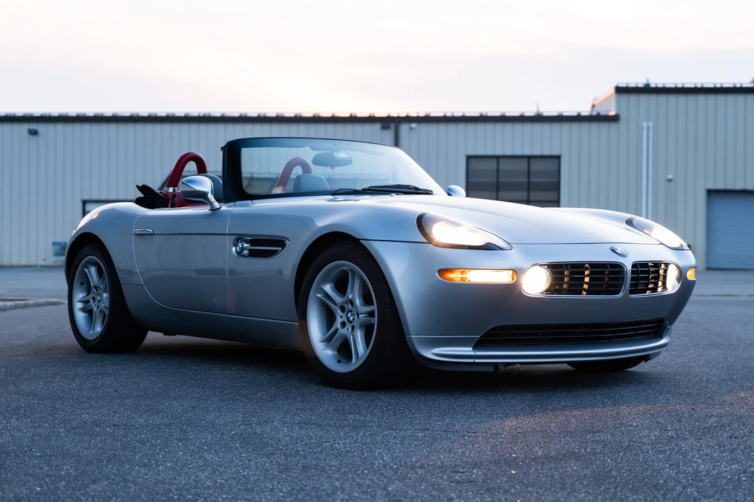 2002 BMW Z8 - Image 29 of 31