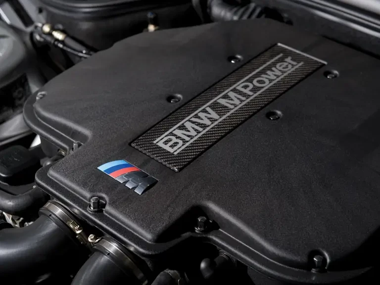 2002 BMW Z8 - Image 12 of 17