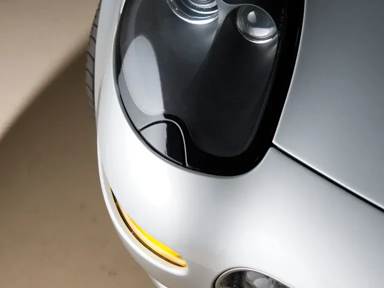 2002 BMW Z8 - Image 17 of 17