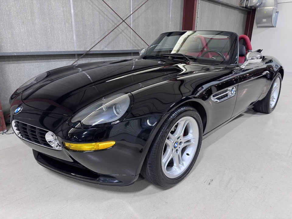 2002 BMW Z8 - Image 3 of 31