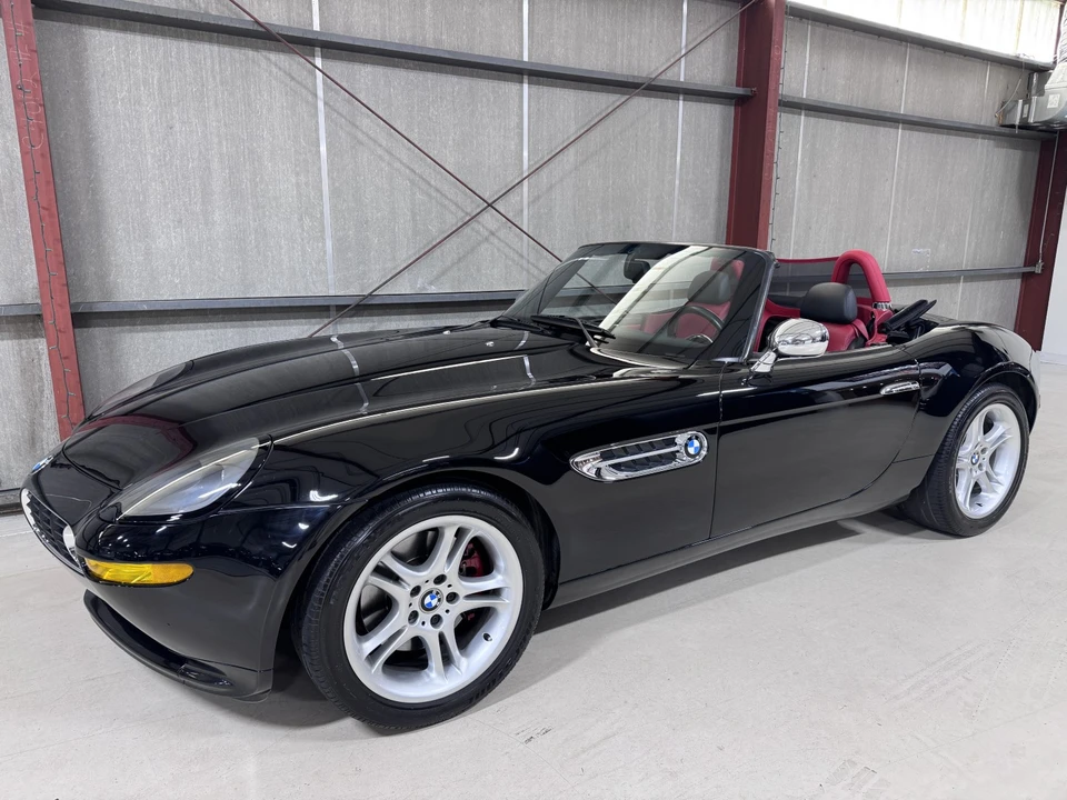 2002 BMW Z8 - Image 4 of 31