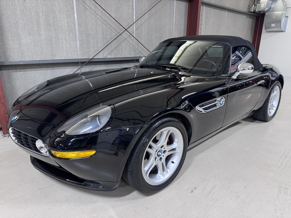 2002 BMW Z8 - Image 16 of 31