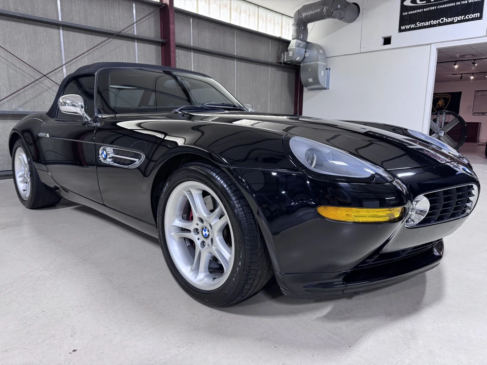 2002 BMW Z8 - Image 22 of 31