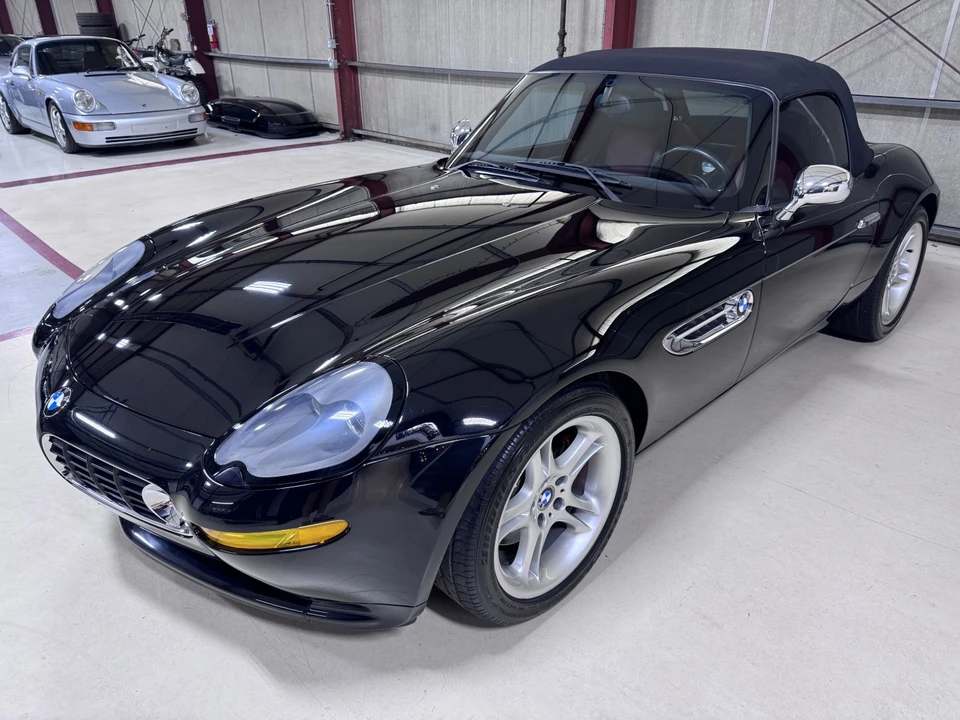 2002 BMW Z8 - Image 24 of 31