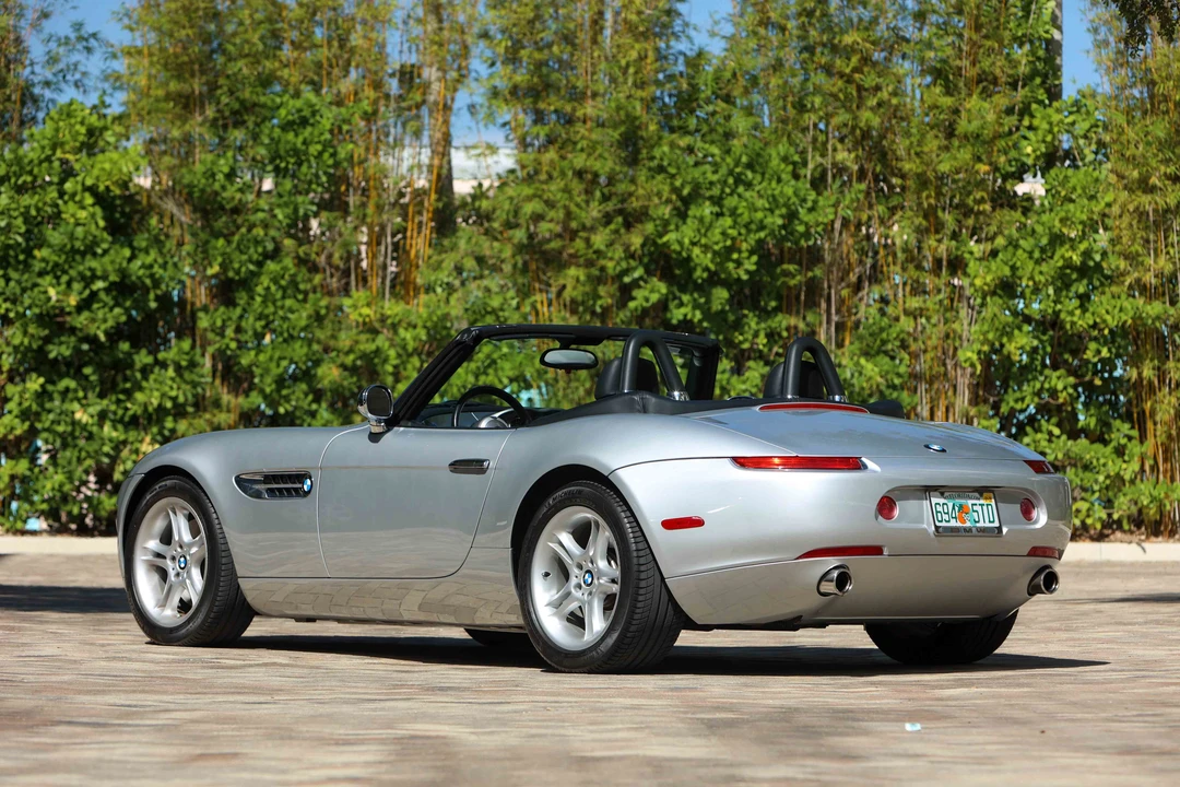 2002 BMW Z8 - Image 7 of 31
