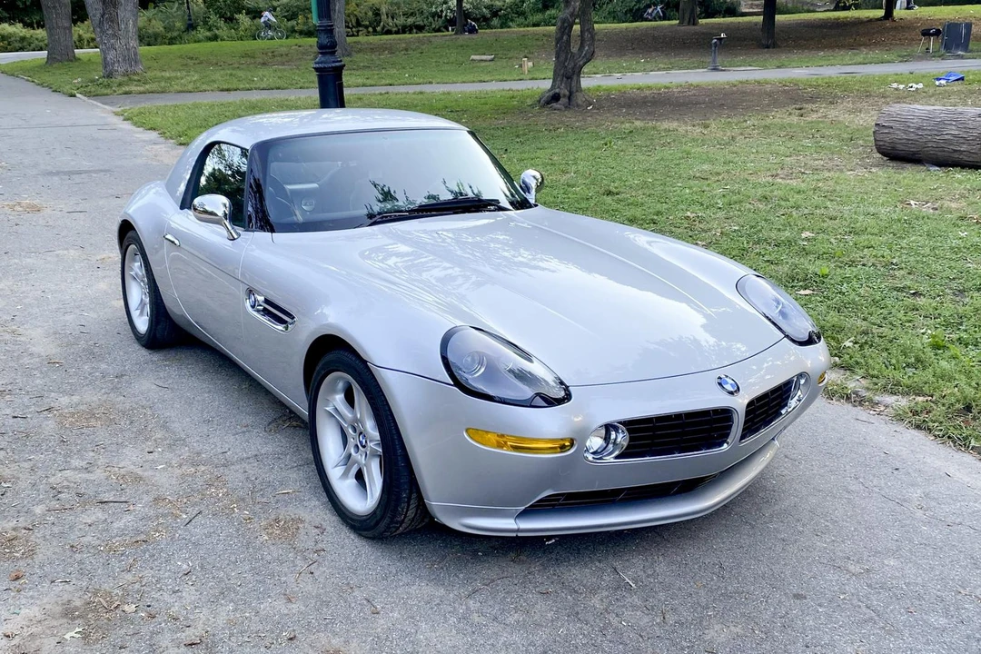 2002 BMW Z8 - Image 16 of 31