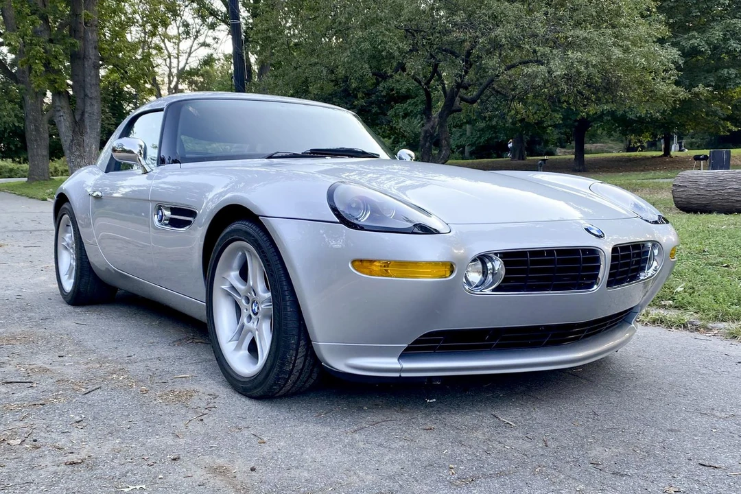 2002 BMW Z8 - Image 17 of 31