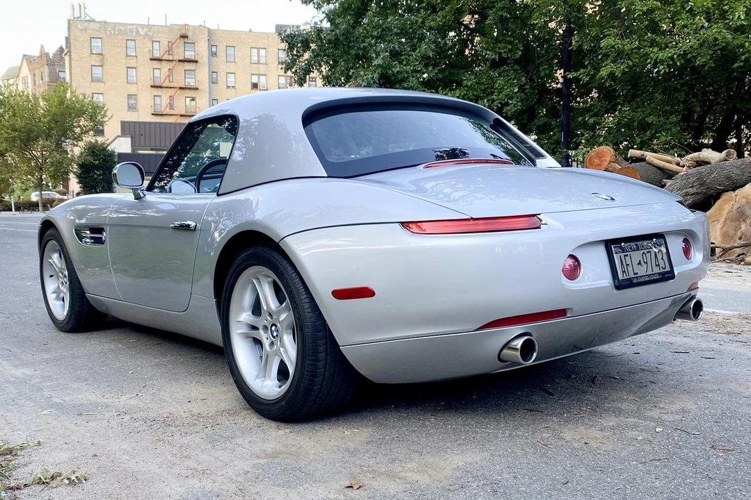2002 BMW Z8 - Image 4 of 31