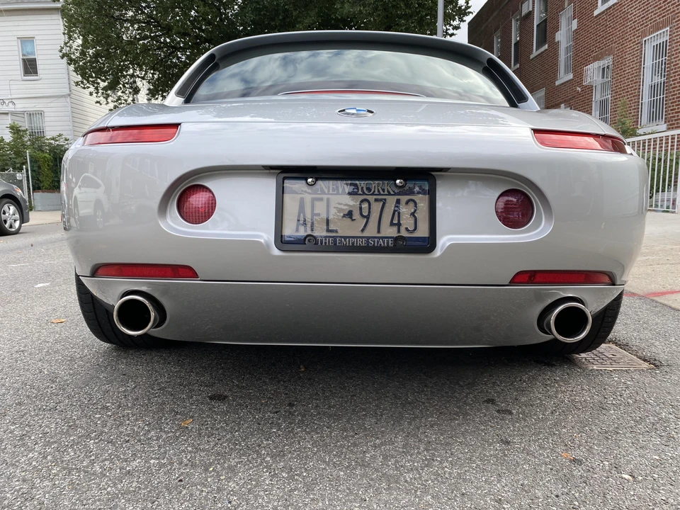 2002 BMW Z8 - Image 13 of 31