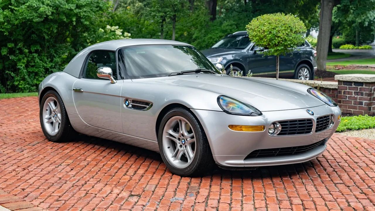 2002 BMW Z8 - Image 11 of 31