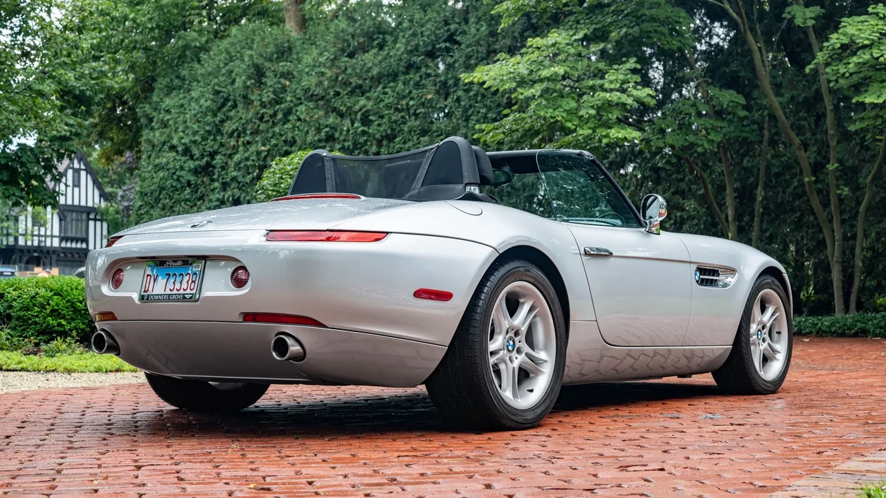 2002 BMW Z8 - Image 20 of 31