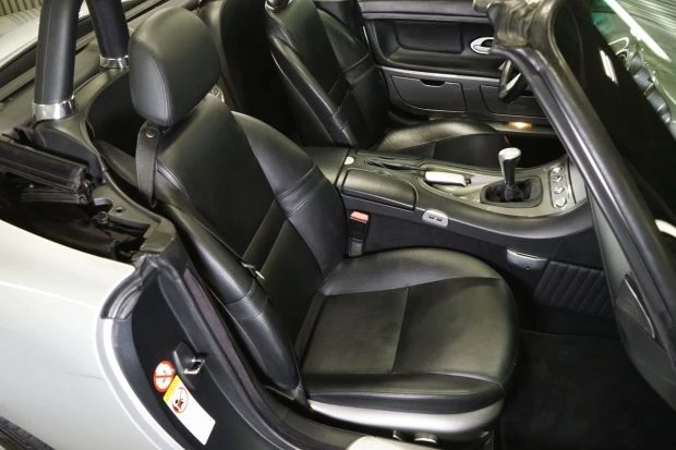 2002 BMW Z8 - Image 4 of 7