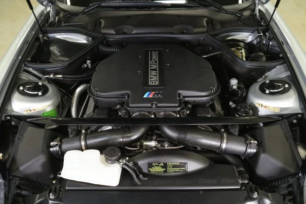 2002 BMW Z8 - Image 6 of 7
