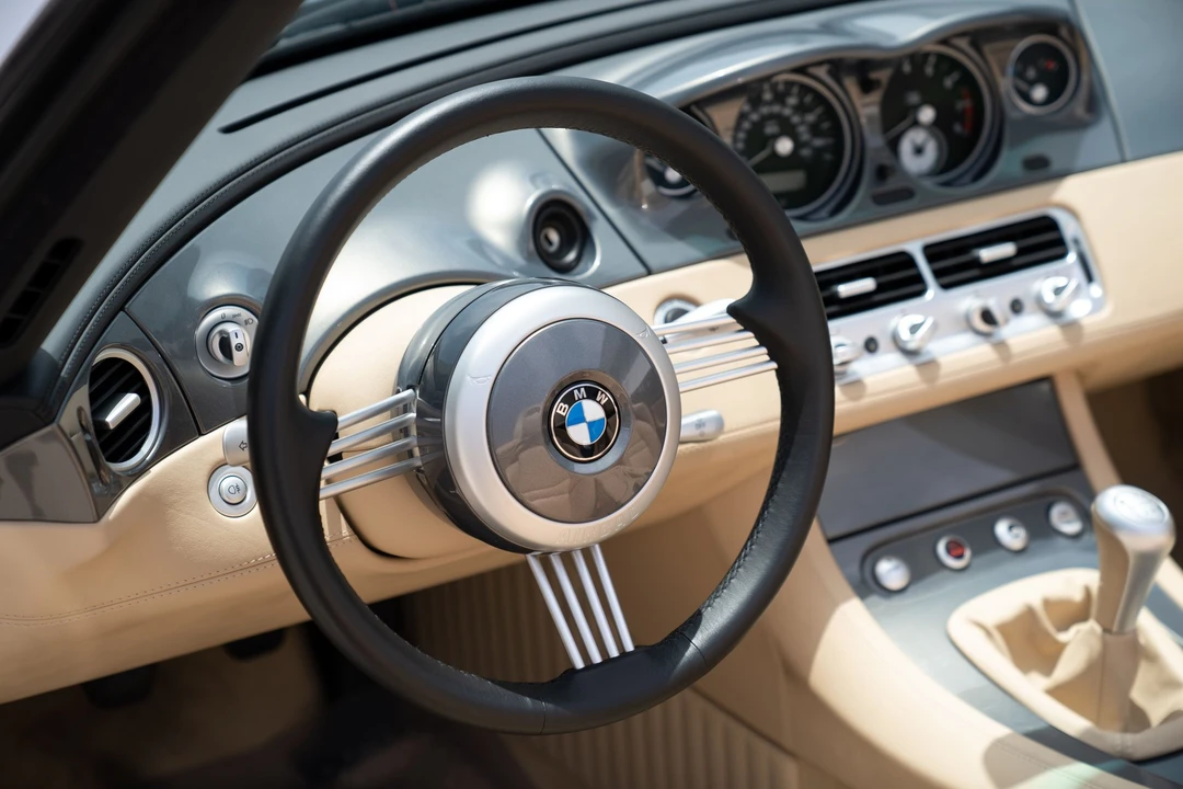 2002 BMW Z8 - Image 19 of 31