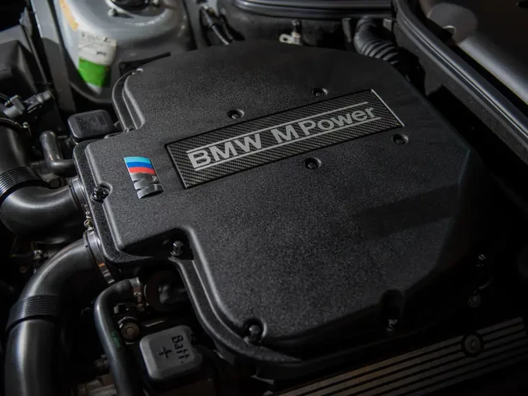 2002 BMW Z8 - Image 23 of 24