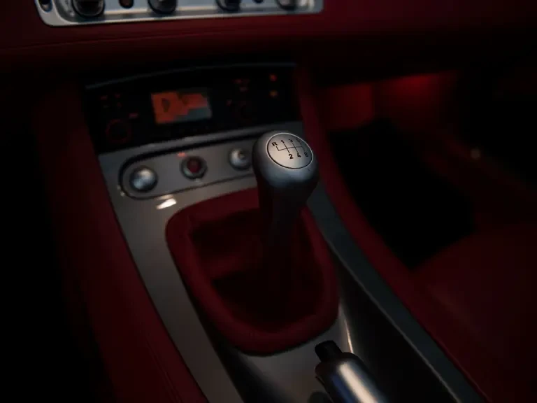 2002 BMW Z8 - Image 20 of 24