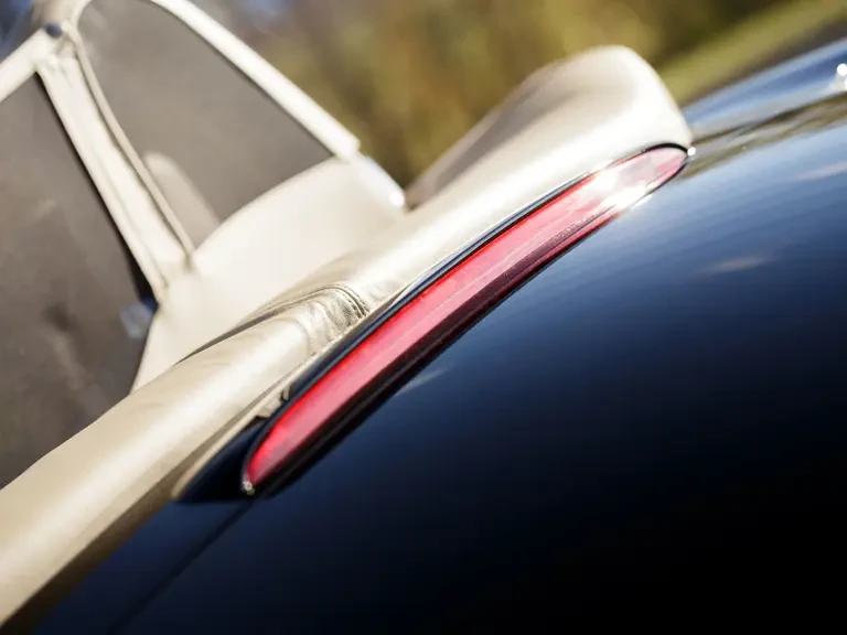 2002 BMW Z8 - Image 20 of 31