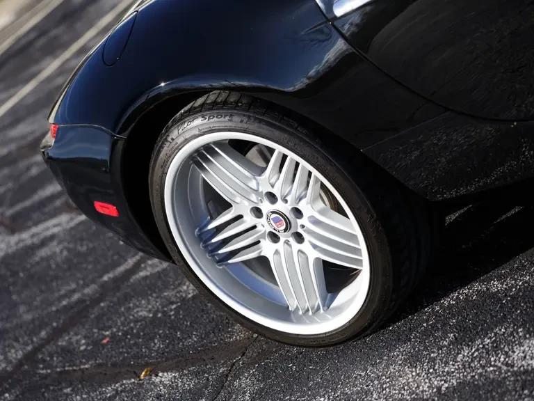 2002 BMW Z8 - Image 12 of 31